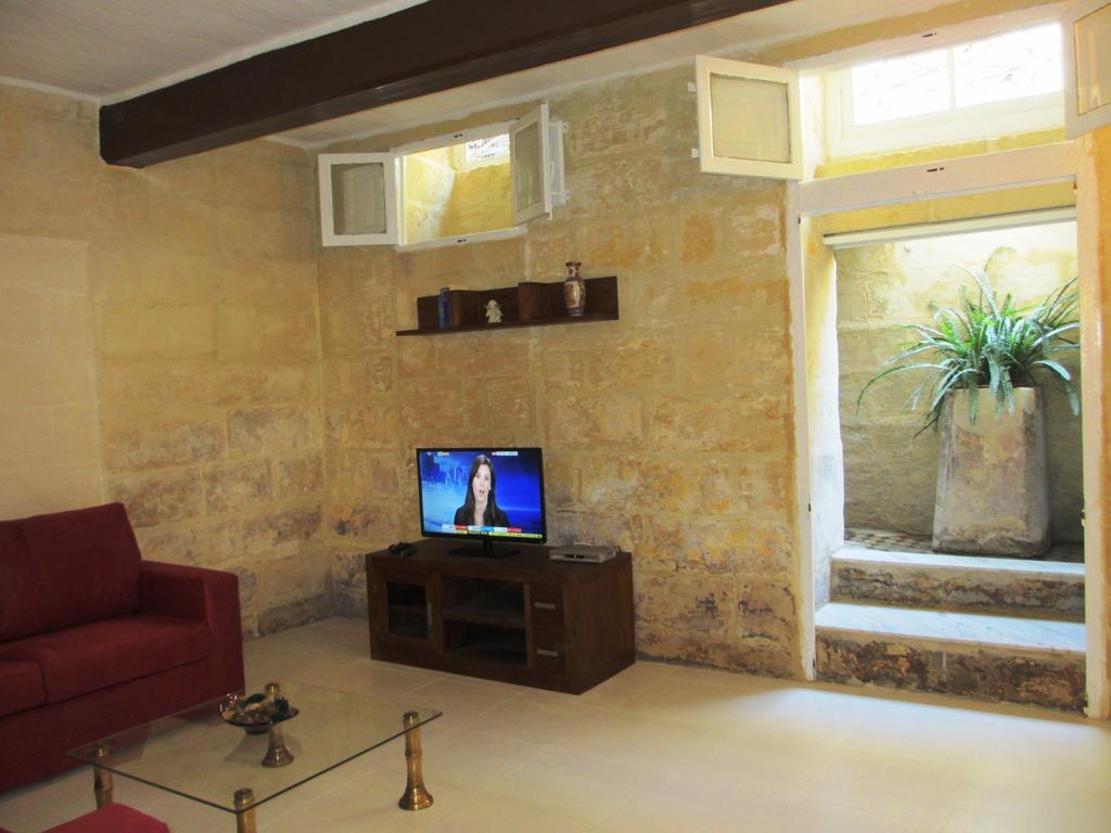סליאמה 19Th Century Apartment מראה חיצוני תמונה