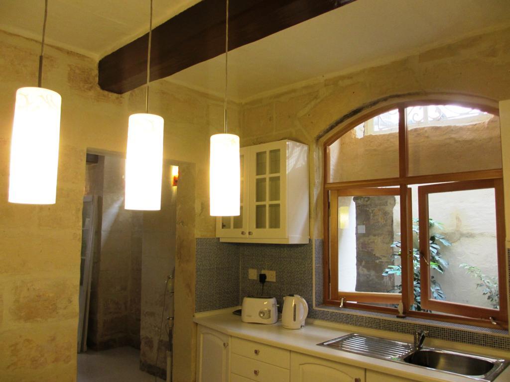 סליאמה 19Th Century Apartment מראה חיצוני תמונה