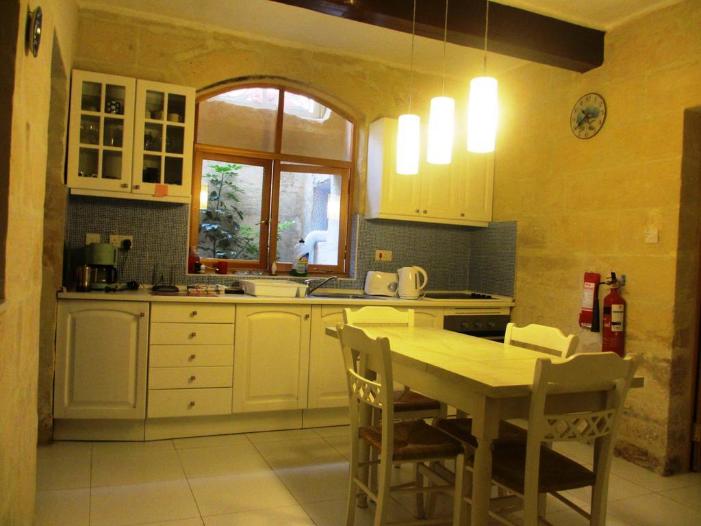 סליאמה 19Th Century Apartment מראה חיצוני תמונה