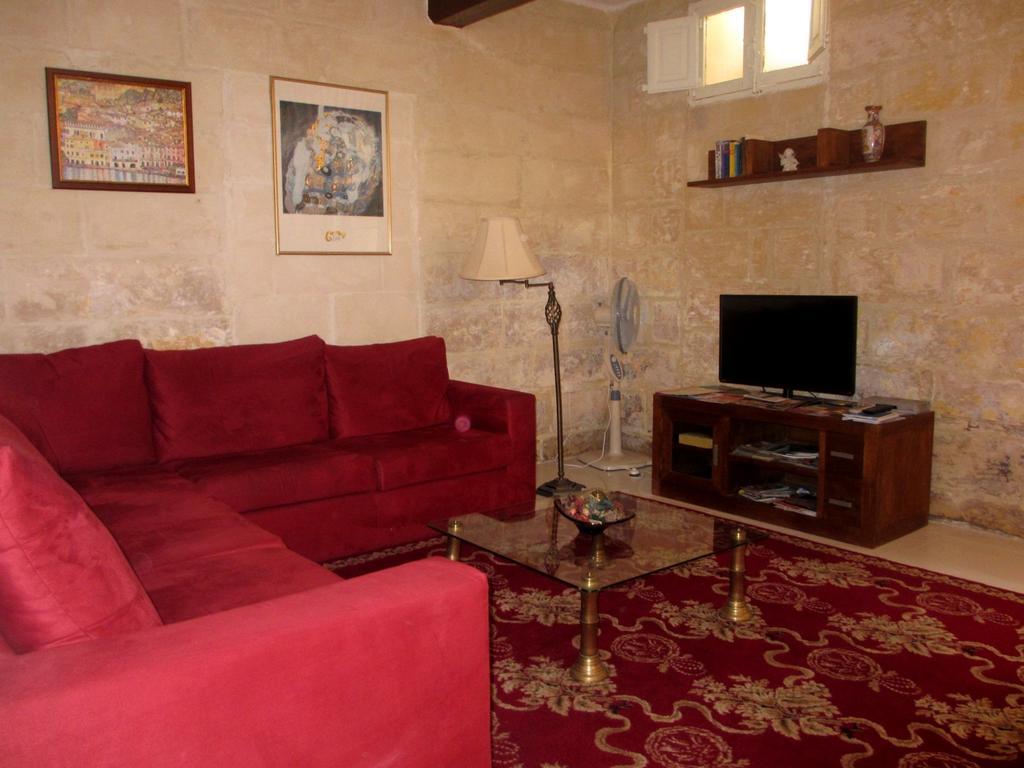 סליאמה 19Th Century Apartment מראה חיצוני תמונה